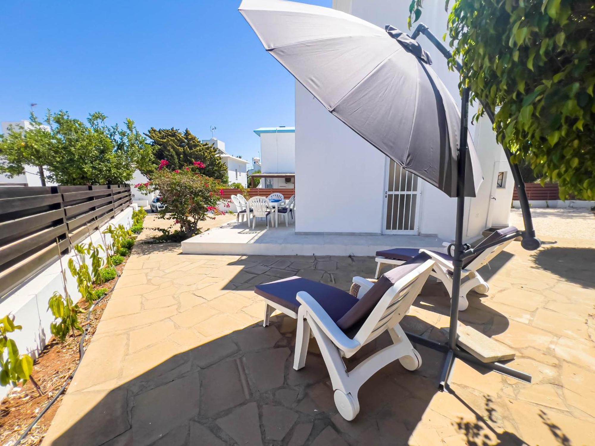 Protaras Sunny Villa ภายนอก รูปภาพ
